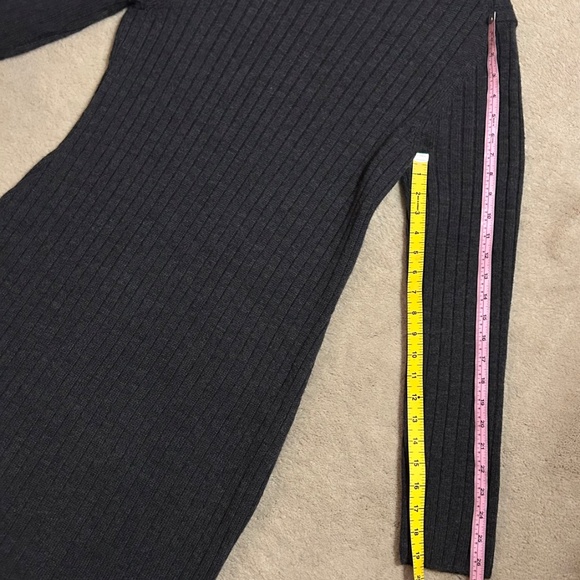 DKNY CITY  Maxi Gray Ribbed Knit Turtleneck  Dress, Size XL - Picture 15 of 16